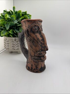 Vintage Tiki Face Mug Primitive Ceramic Wood Grain Style Sculpted Mug Cup